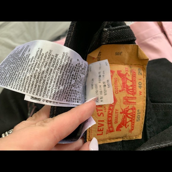 Jeans - Picture 2 of 2